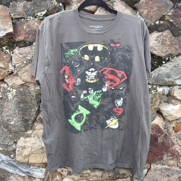 Justice League gray graphic shirt 2XL - Picture 2 of 7